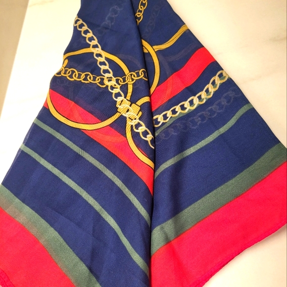 COPY - Scarf, pashmina, brand unknown, Gucci or Ralph Lauren vibes. - Picture 4 of 4